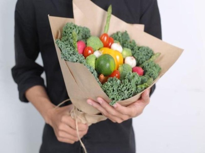 Bó hoa rau ăn được gây sốt ngày Quốc tế phụ nữ 8-3