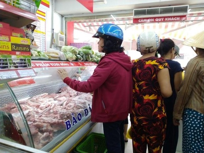 Bộ Công thương: Không nên hoang mang, quay lưng với thịt heo