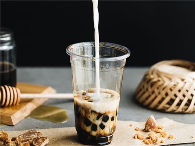 Loại trà sữa nào nên hạn chế nhất vì chứa nhiều đường?