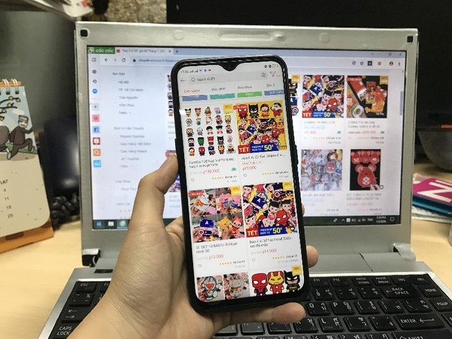 Bao lì xì 3D gây bão mạng... bán đắt như tôm tươi dịp tết