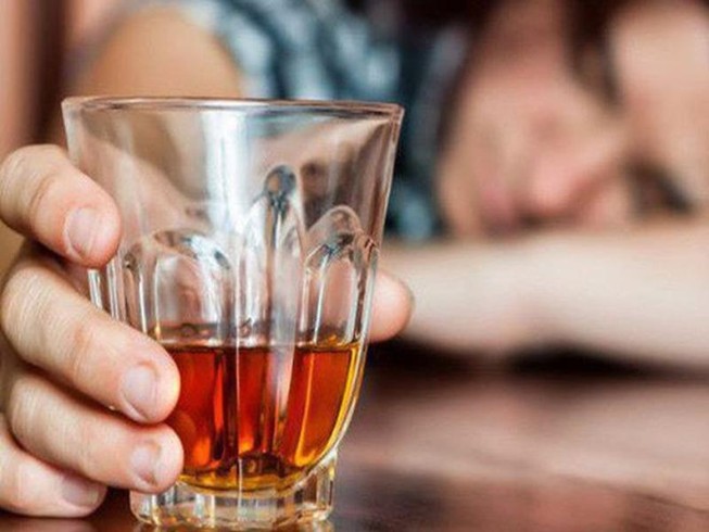 Mẹo chống say rượu trong những ngày tết