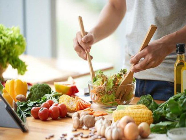 8 mẹo nấu ăn giúp tránh hao hụt dinh dưỡng | Ăn sạch sống khỏe | PLO