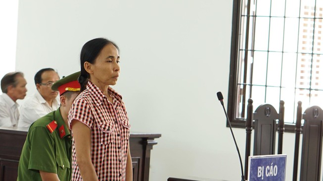 Nữ kế toán ngân hàng chiếm đoạt tiền tỉ của khách hàng
