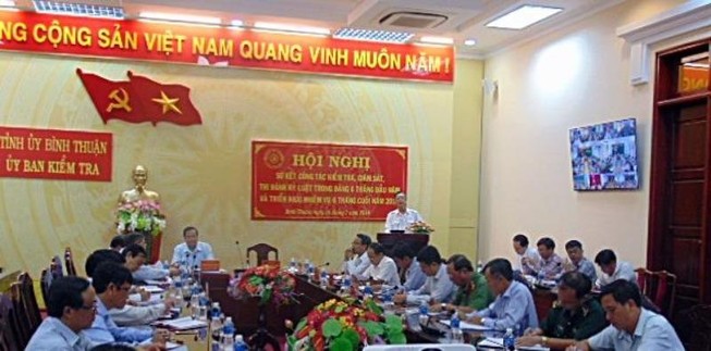 Cách chức trong Đảng với hiệu phó Trường Chính trị Bình Thuận