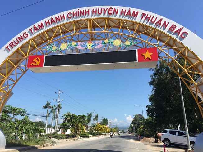 Chủ tịch huyện bổ nhiệm con rể làm phó GĐ chưa đúng quy định