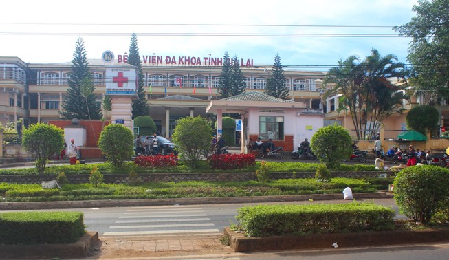 Gia Lai: Làm rõ việc mua máy thở gấp đôi giá bình thường