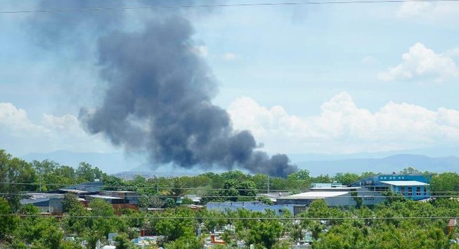 Cháy khu vực tiếp nhiên liệu sân bay quân sự Thành Sơn