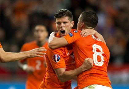 Hà Lan chật vật thắng trận đầu tại vòng loại Euro 2016