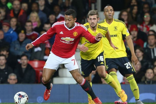 Sốc: Áo đấu Depay bán chạy thứ 3 thế giới