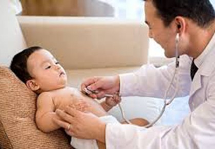 Điều trị nhiễm độc chì cho hàng trăm trẻ em làng Đông Mai