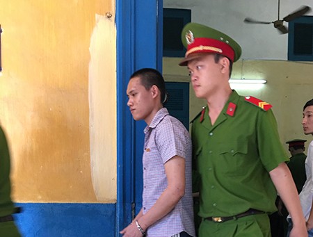 Bị từ chối tình cảm, thanh niên giết người rồi tự vẫn