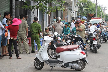 Mâu thuẫn khi chặt cây, dùng dao đâm chết người