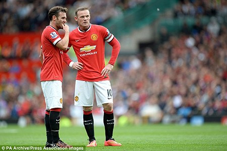 Đội trưởng Man United thề sát cánh bên cạnh Van Gaal