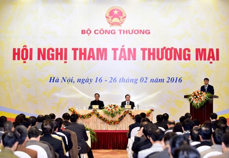 Cán bộ tham tán thương mại cần làm việc có trách nhiệm với dân
