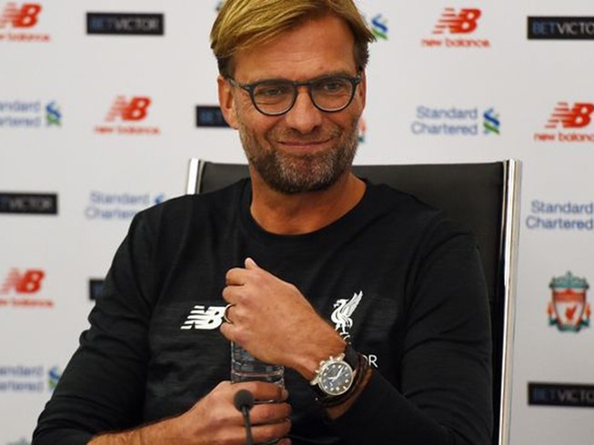 Klopp thừa nhận là fan hâm mộ ‘bộ ba siêu đẳng’ của MU