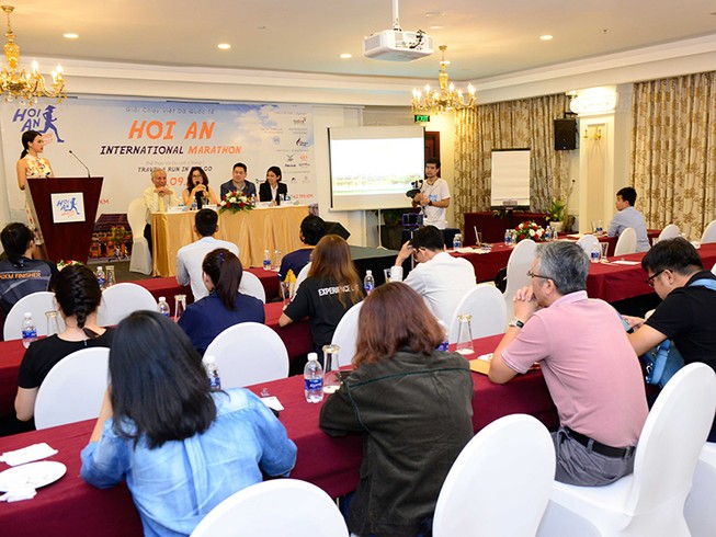 Giải Marathon quốc tế Hội An 2 trong 1