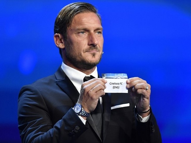Bốc thăm Champions League: MU dễ thở, có 2 bảng tử thần