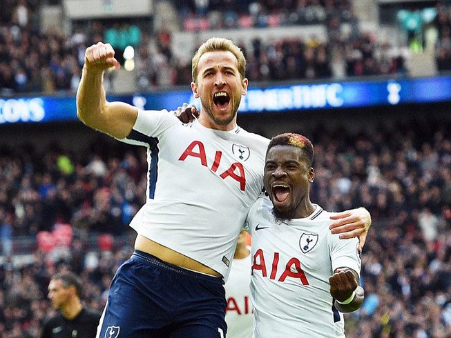 Kane ghi bàn như máy, Tottenham 'nghiền nát' Liverpool