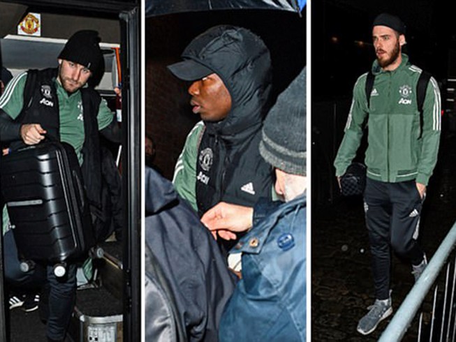 Dàn sao MU ủ rũ hội quân ở Liverpool