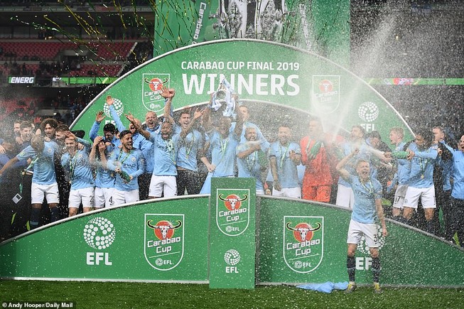 Thua penalty, Chelsea đau đớn nhìn Man City vô địch League Cup