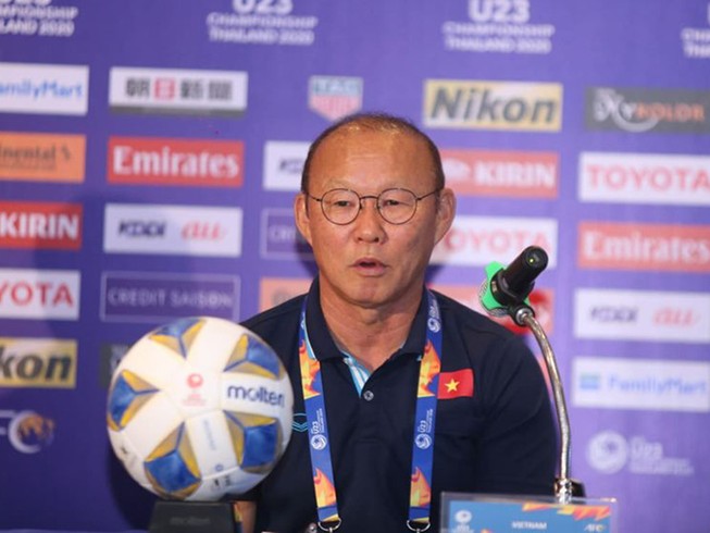 HLV Park Hang-seo nói gì về tình huống Việt Nam 'mất' penalty?