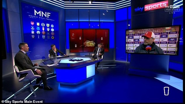 Klopp và huyền thoại MU cãi nhau ngay trên sóng truyền hình