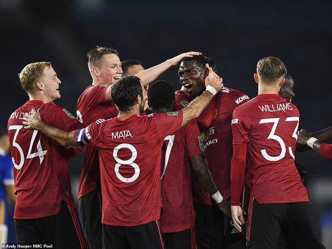 Tái ngộ Brighton, Man United thắng lớn bằng đội hình 2