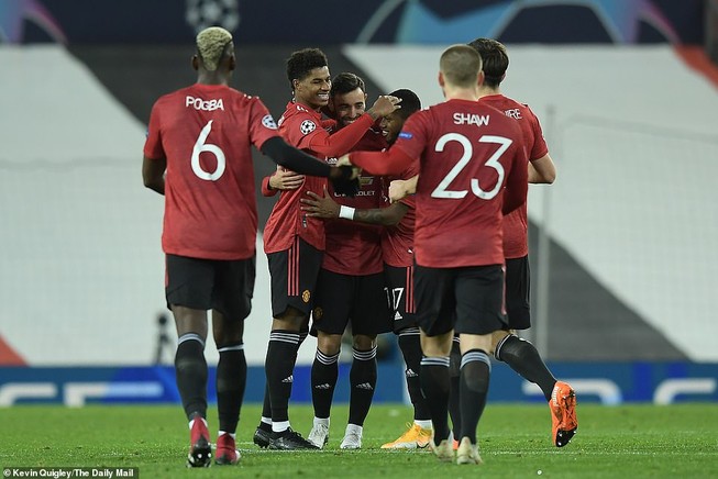 Siêu dự bị Rashford lập hat-trick, MU ‘hủy diệt’ Leipzig
