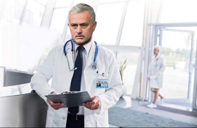 Pep Guardiola ‘đấu khẩu’ với Mourinho: Oan gia ngõ hẹp