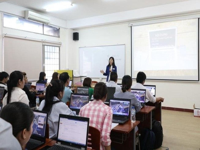 Giáo dục trực tuyến đang 'hot' tại Việt Nam