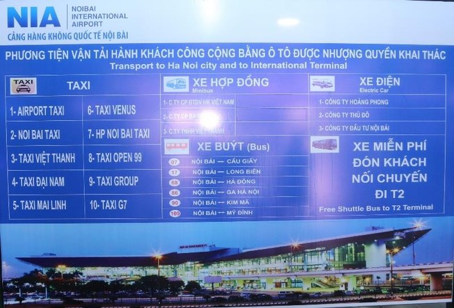 Niêm yết 14 hãng taxi hoạt động tại sân bay Nội Bài