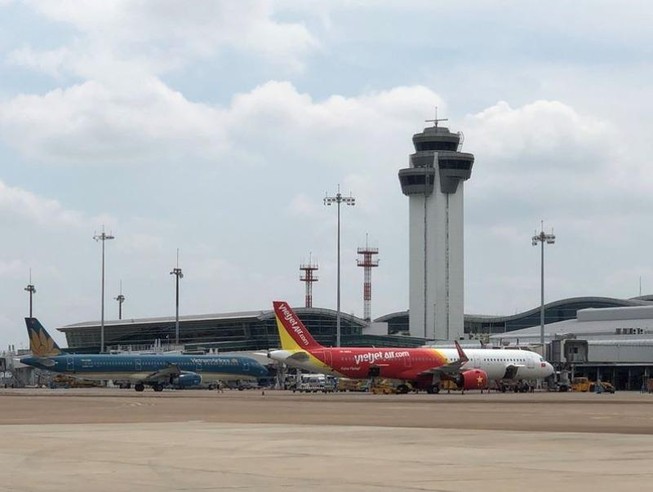 Lập phân khu mới để hạn chế nghẽn bầu trời Tân Sơn Nhất