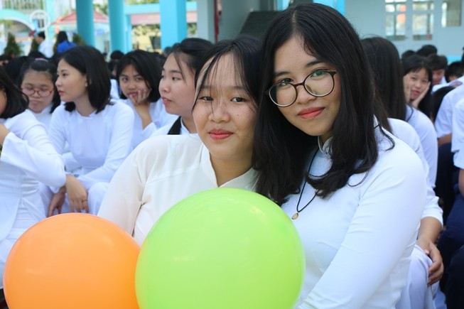Thông tin thêm về sách giáo khoa do TP.HCM biên soạn