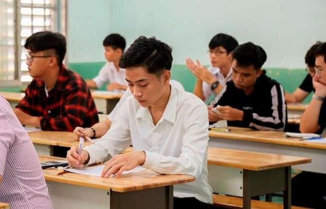 Trường Luật TP.HCM công bố điểm trúng tuyển, cao nhất 23 điểm
