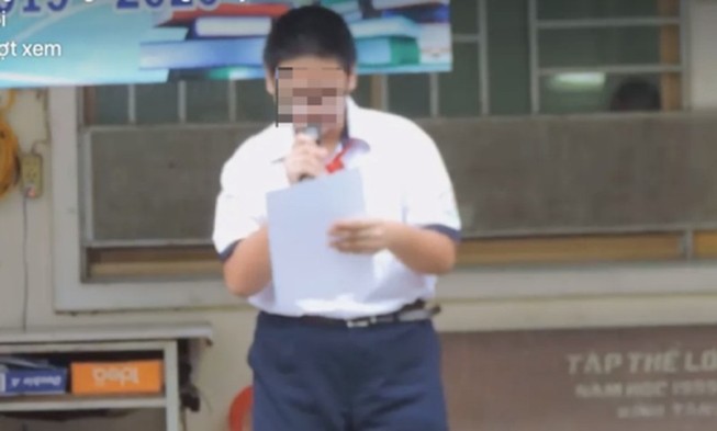 Nam sinh bị kỷ luật vì xúc phạm nhóm nhạc Hàn Quốc BTS