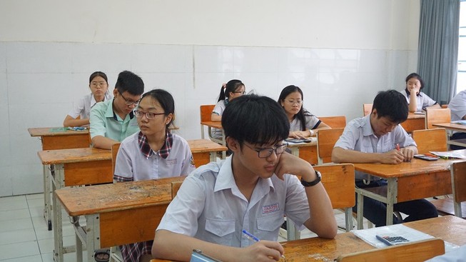 TP.HCM: Công bố điểm chuẩn vào lớp 10 chuyên và tích hợp