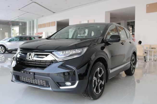Giá ô tô giảm mạnh, doanh số quý I-2019 tăng gần 10 lần