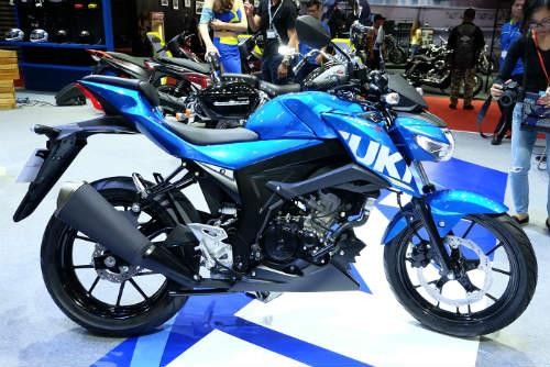 Giá xe máy Suzuki tháng 7: Mua xe giảm ngay lệ phí trước bạ