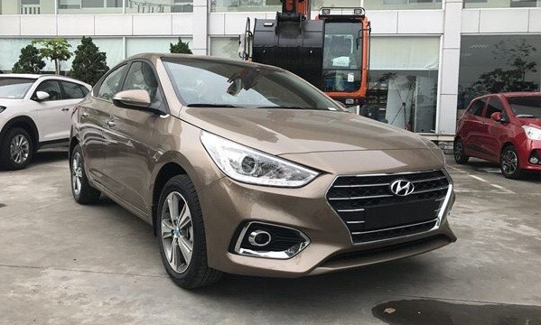 Bảng giá Hyundai tháng 10: SantaFe giảm giá bất ngờ