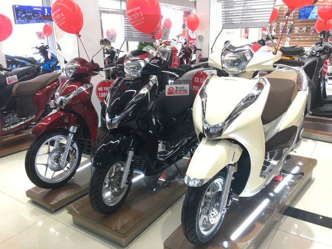 Honda Lead bất ngờ giảm rẻ hơn giá niêm yết