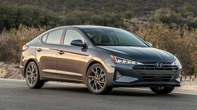 Hyundai, Toyota, Kia: Mẫu ô tô nào tiết kiệm nhiên liệu nhất?
