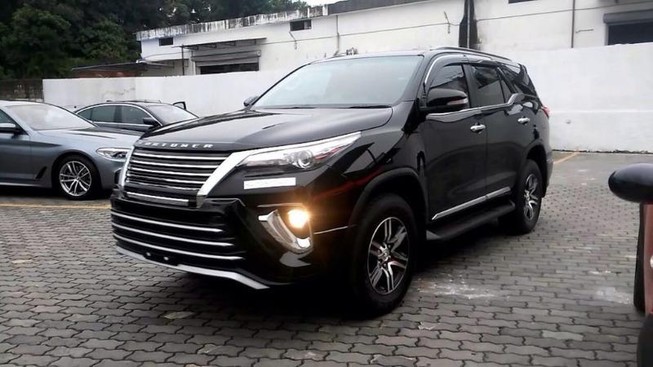 Rò rỉ hình ảnh Toyota Fortuner Facelilt với nhiều nâng cấp mới