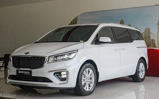 Giá lăn bánh Kia Sedona khi giảm 50% lệ phí trước bạ