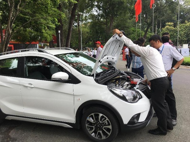 Doanh nghiệp ô tô chấp nhận thiệt thòi để đổi lấy sự tin tưởng