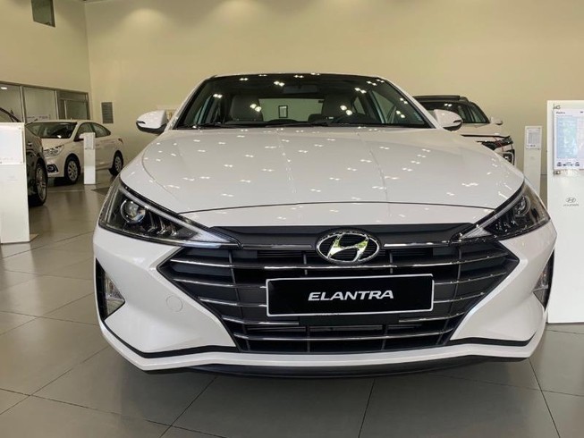 Bảng giá xe Hyundai: Giá lăn bánh Grand i10 chỉ 353 triệu đồng