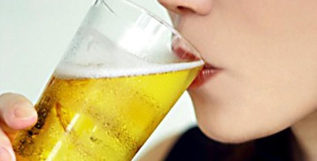 'Tửu lượng' bia của người Việt tăng cao: 42 lít/năm