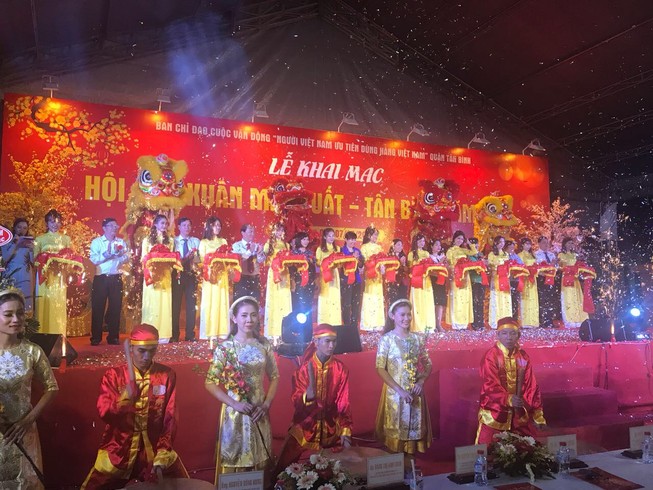 Quận Tân Bình khai mạc Hội chợ xuân 2018