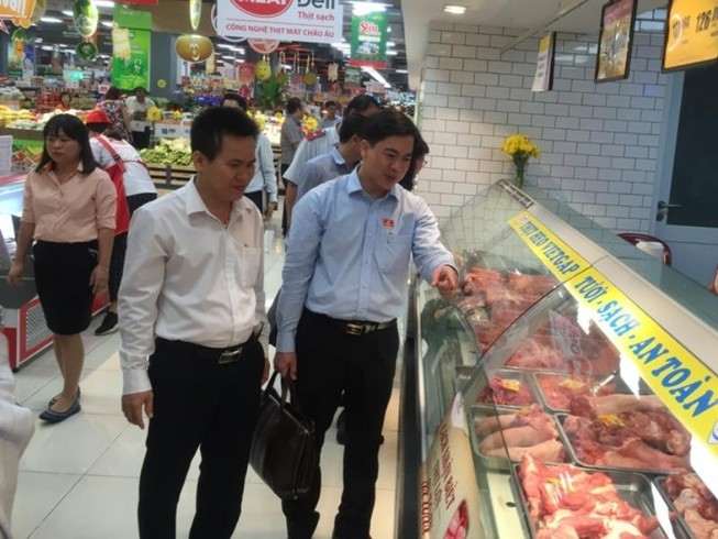 Siêu thị, trung tâm thương mại cam kết hàng tết dồi dào
