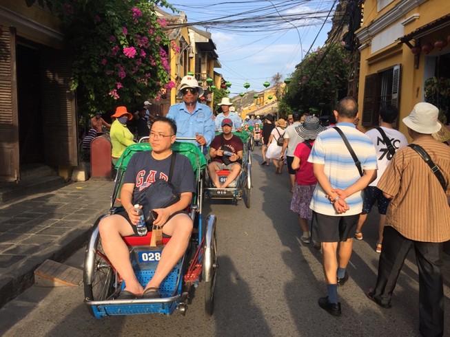 Đã có 6 cửa hàng bị đóng cửa liên quan tour 0 đồng