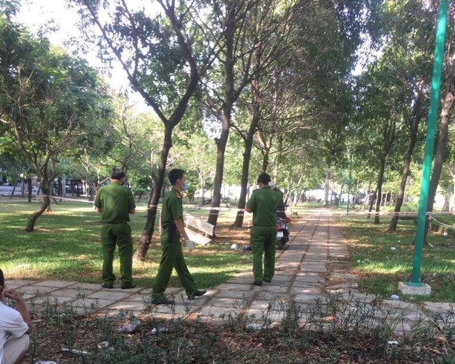 Thanh niên chết trong Công viên Thủ Thiêm nghi sốc ma túy